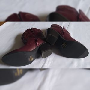 Free Women's Qupid Ankle Booties Size 6